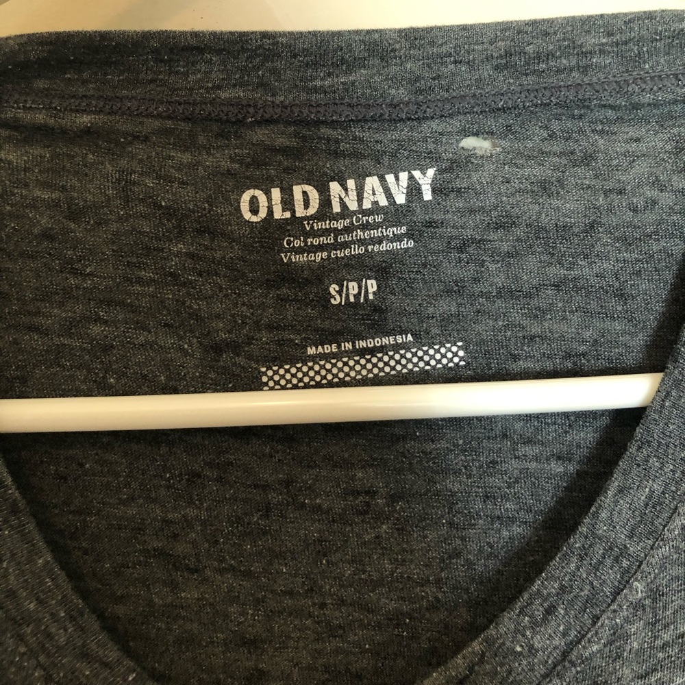 T-shirt - Picture 2 of 3